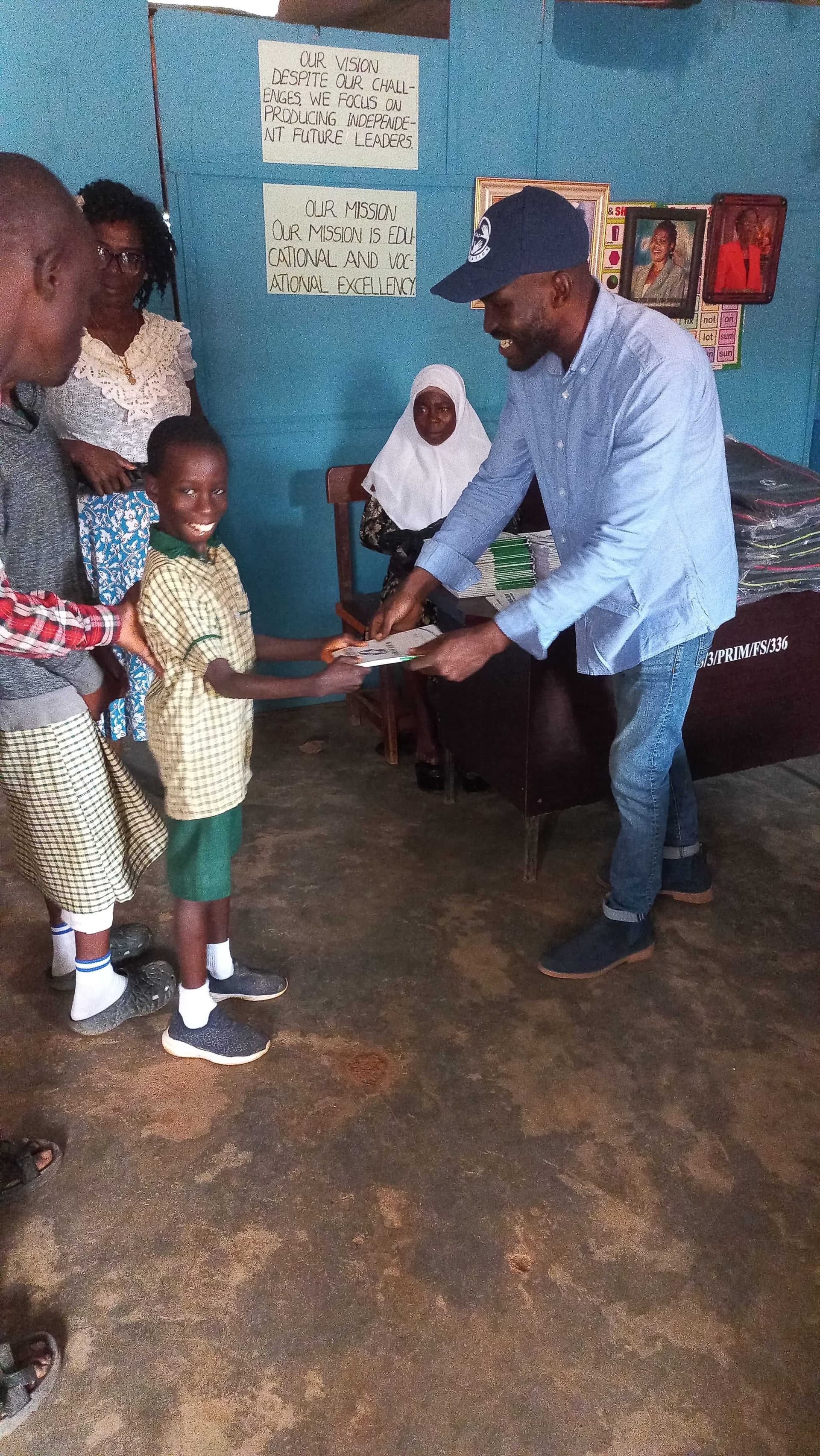 Distribution at Lagelu Special School - Image 18