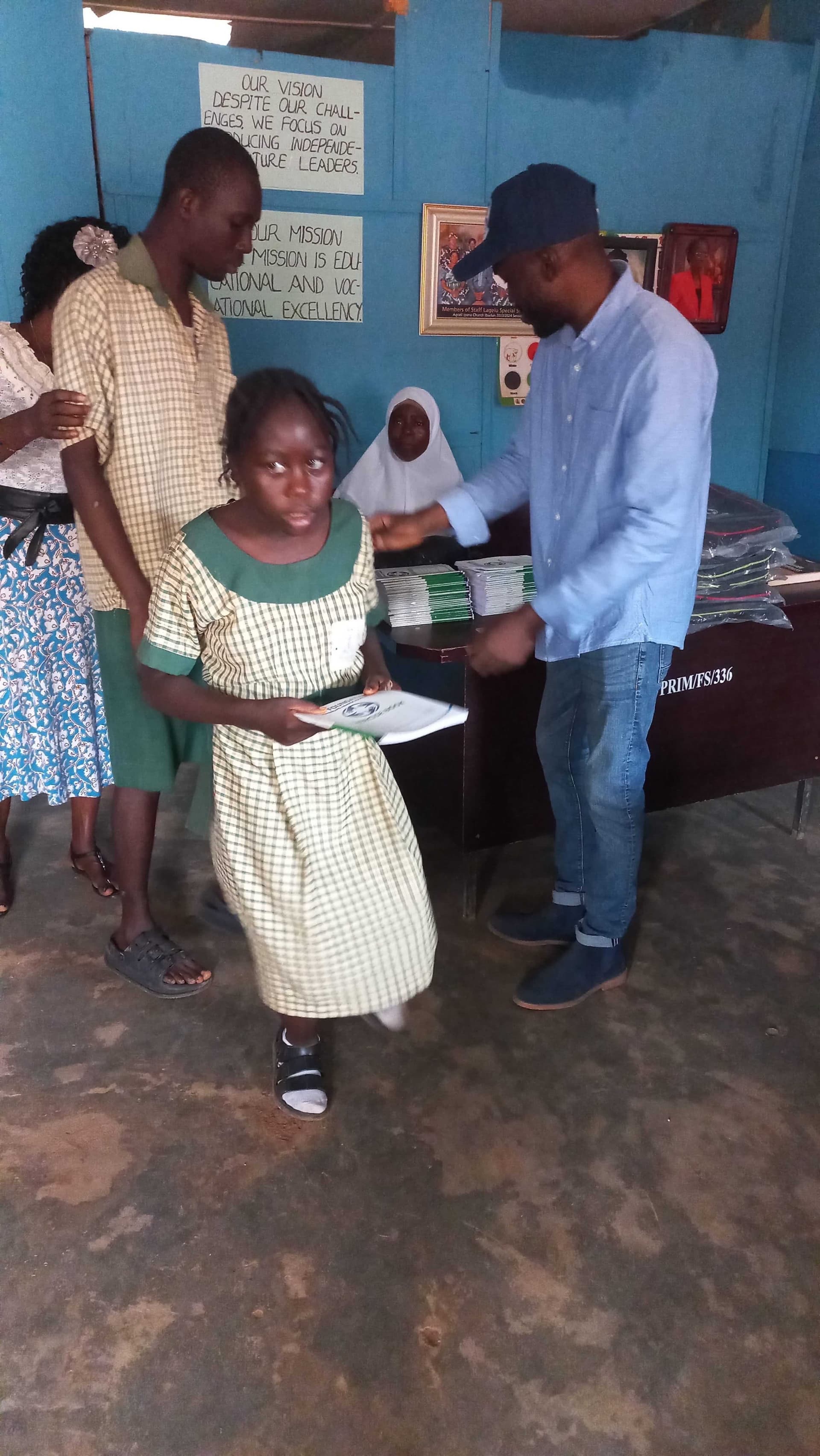 Distribution at Lagelu Special School - Image 21