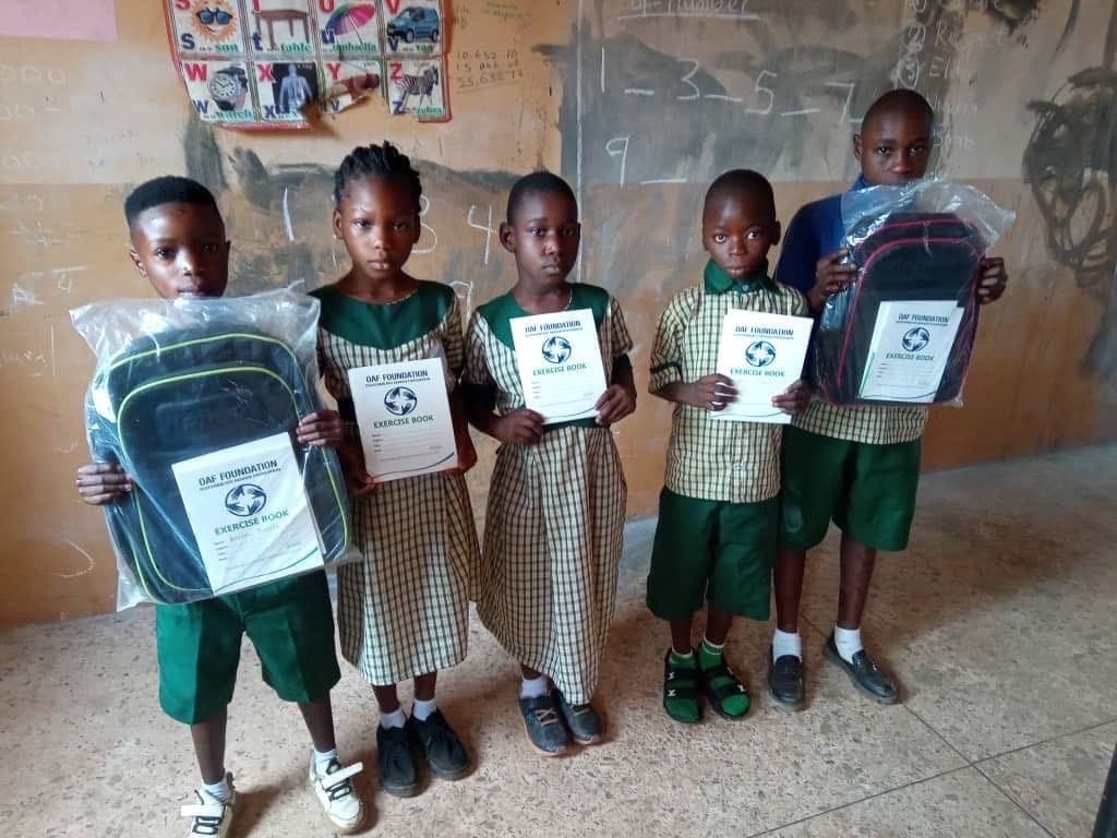 Distribution at Lagelu Special School - Image 33